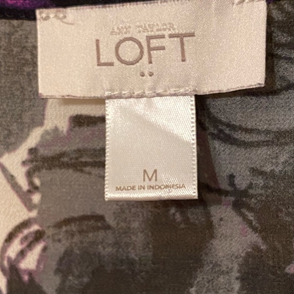 Loft women’s floral blouse size M - Picture 6 of 8